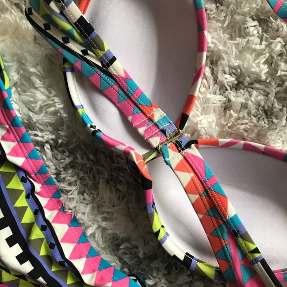 Colourful Bikini Top - Picture 4 of 4